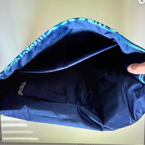 NWOT Vera Bradley Blue Cuban tiles laptop tablet messenger crossbody bag - Picture 5 of 14